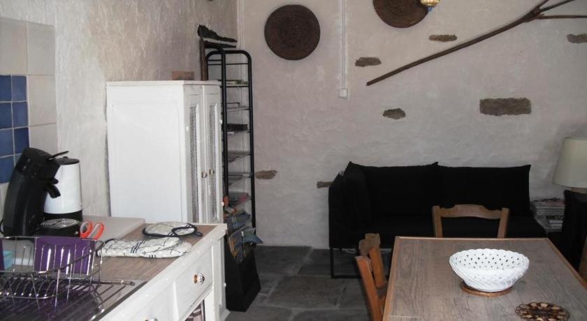 Le Clos D'Albray - Chambres D'Hotes Et Gite Comps-la-Grand-Ville Rum bild